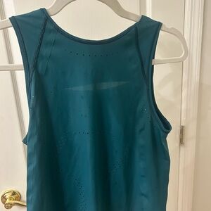 Teal Sleeveless Athletic Top